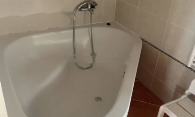 Недвижимость Трёхкомнатная квартира Центр: 12