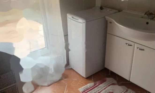 Недвижимость Трёхкомнатная квартира Центр: 13