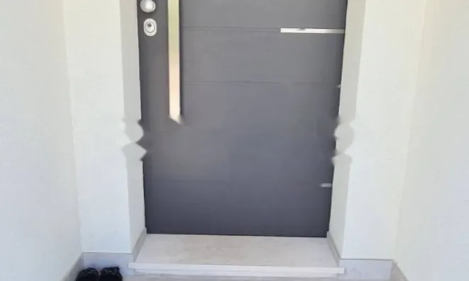 Недвижимость Многоквартирный дом в Побри: 8