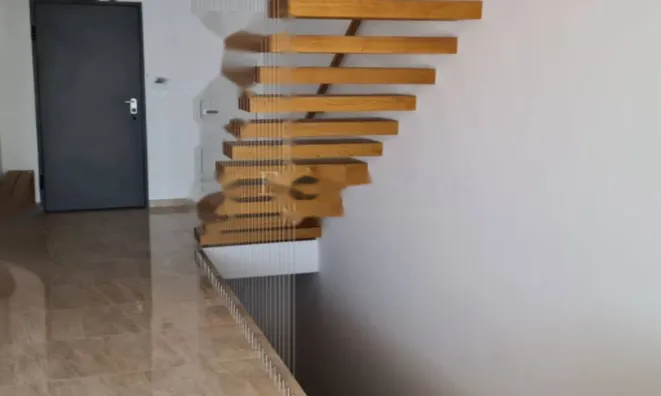 Недвижимость Многоквартирный дом в Побри: 12