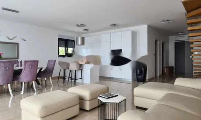 Недвижимость Многоквартирный дом Побри: 22