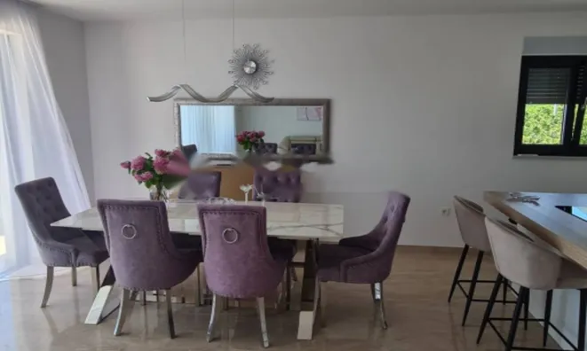 Недвижимость Многоквартирный дом Побри: 23