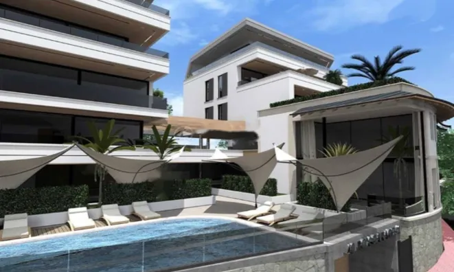 Недвижимость Трехкомнатная квартира центр: 3