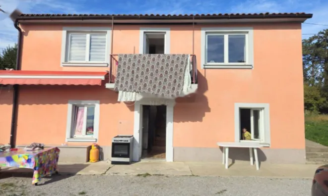 Недвижимость Дом для семьи в Побри: 2