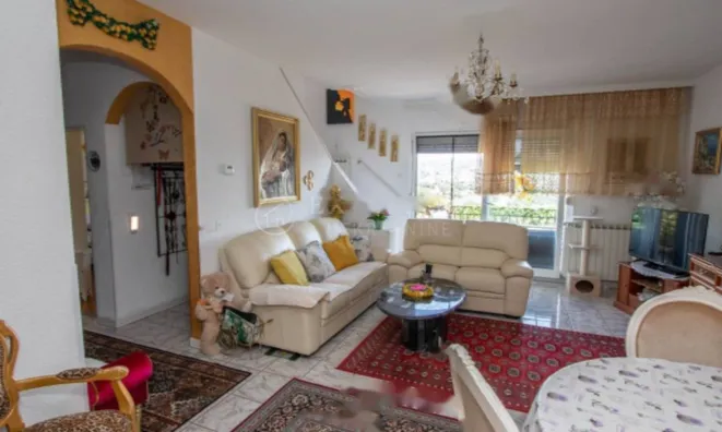 Недвижимость Загородный дом Побрии, Опатия: 21