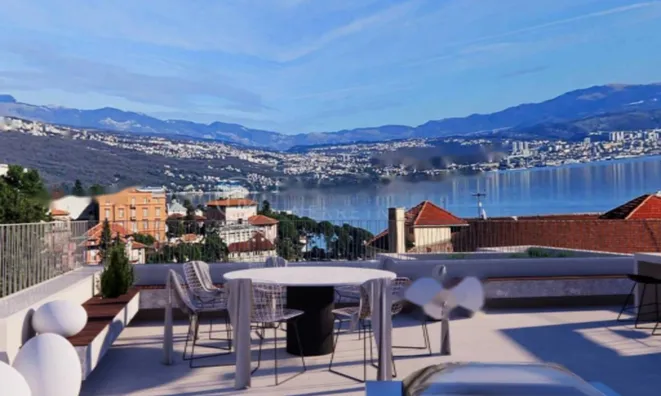 Недвижимость Четырехкомнатная квартира в Центре Опатии: 12