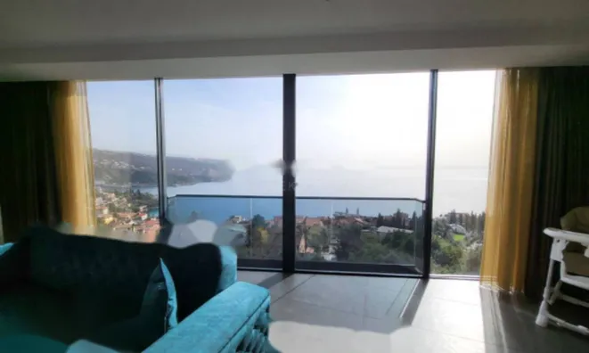 Недвижимость Четырехкомнатная квартира Центр: 4