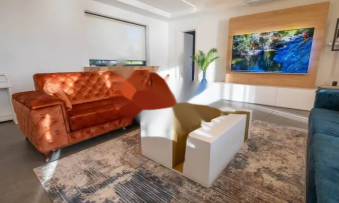 Недвижимость Четырехкомнатная квартира Центр: 8