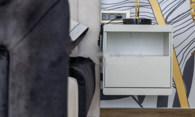 Недвижимость Четырехкомнатная квартира Центр: 53