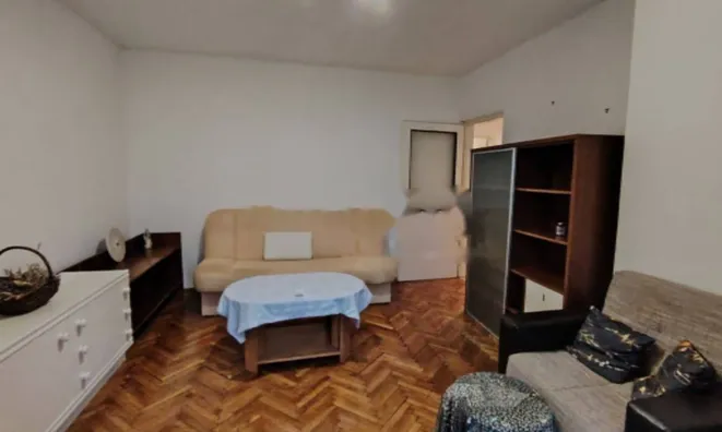 Недвижимость Двухкомнатная Квартира Центр: 4