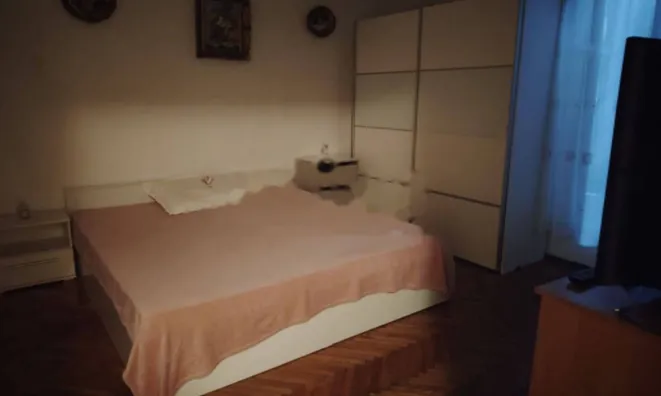 Недвижимость Двухкомнатная Квартира Центр: 7