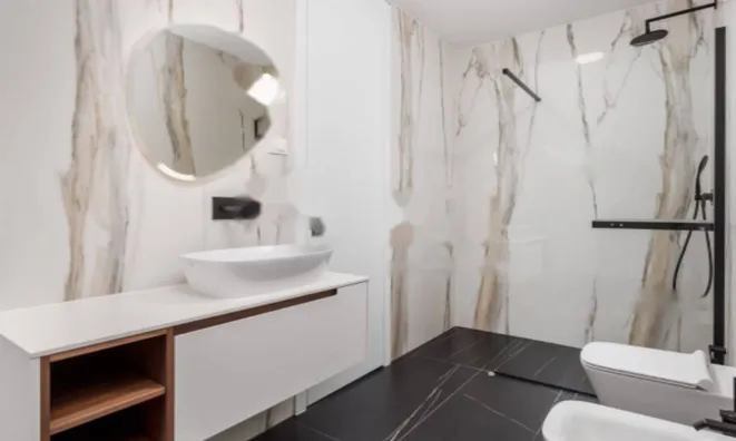 Недвижимость Четырехкомнатная квартира Центр: 22