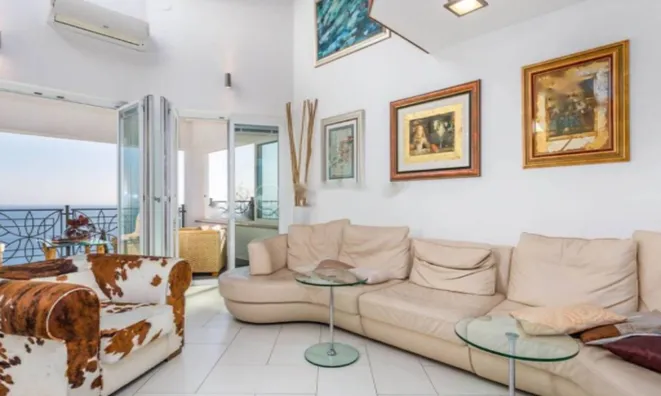 Недвижимость Многоквартирный Дом в Центре: 16