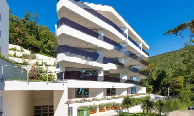 Недвижимость Трёхкомнатная квартира в Центре: 22