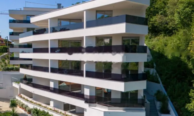 Недвижимость Трёхкомнатная квартира в Центре: 24