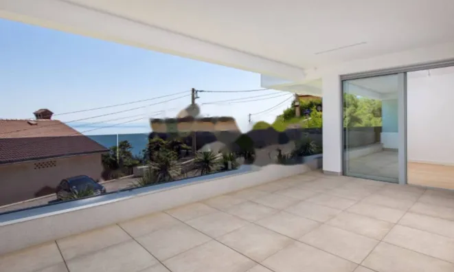 Недвижимость Трехкомнатная квартира Центр: 16