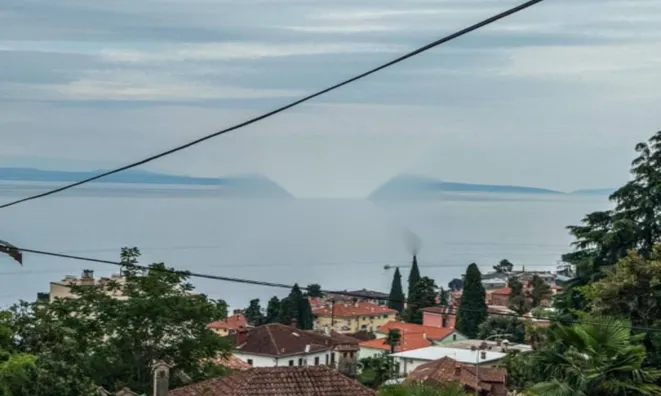 Недвижимость Четырёхкомнатная квартира Волоско: 3