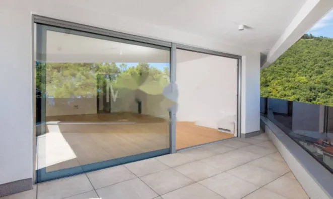 Недвижимость Квартира Центр Опатия: 32