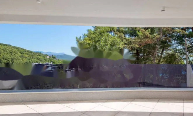 Недвижимость Трехкомнатная квартира Центр: 16