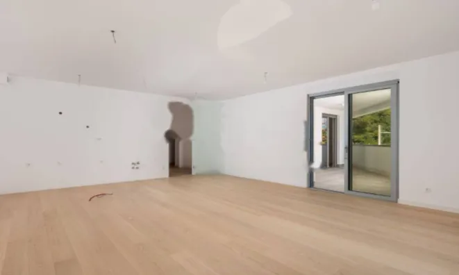 Недвижимость Трехкомнатная квартира в центре: 3