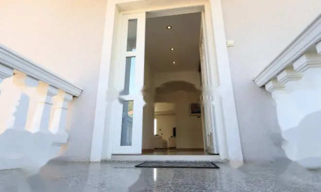 Недвижимость Четырёхкомнатная квартира Ичичи: 9