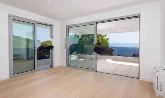 Недвижимость Трехкомнатная квартира Центр: 1