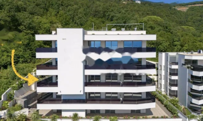 Недвижимость Трёхкомнатная квартира в Центре: 1