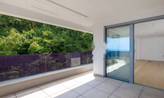 Недвижимость Трехкомнатная квартира Центр: 10