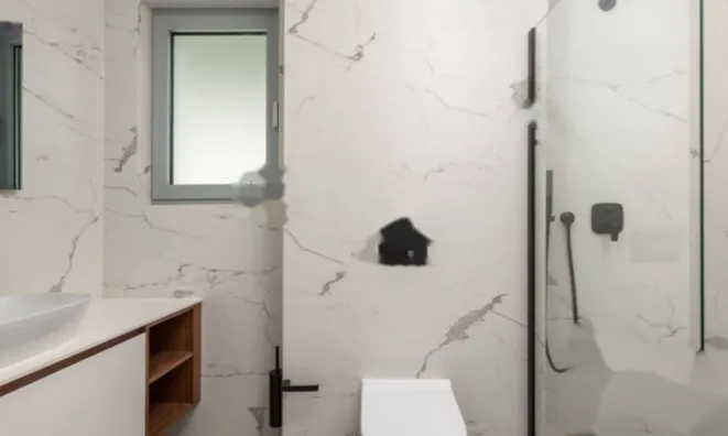 Недвижимость Трехкомнатная квартира Центр: 14