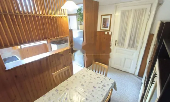 Недвижимость Трехкомнатная квартира Центр: 1