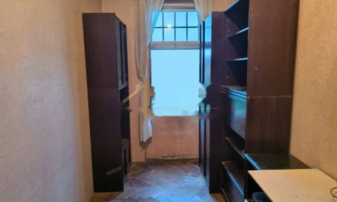 Недвижимость Трехкомнатная квартира Центр: 6