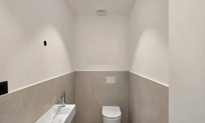 Недвижимость Четырехкомнатная квартира Центр: 11