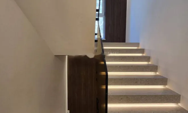 Недвижимость Четырехкомнатная квартира Центр: 13