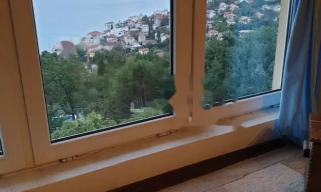 Недвижимость Трёхкомнатная квартира Центр: 5