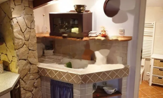 Недвижимость Трёхкомнатная квартира Центр: 11