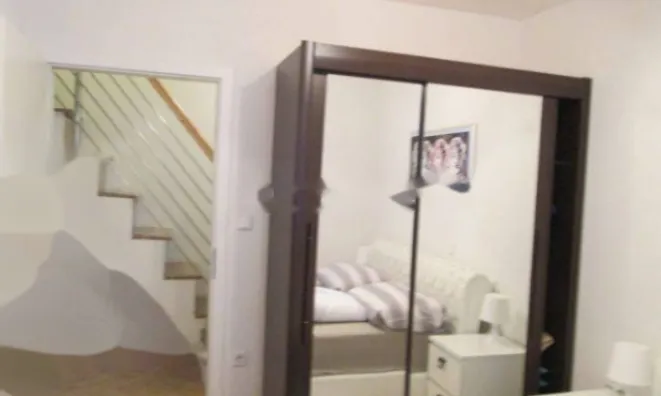 Недвижимость Четырёхкомнатная квартира в Оприче: 11