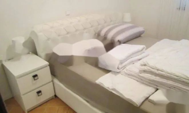 Недвижимость Четырёхкомнатная квартира в Оприче: 12