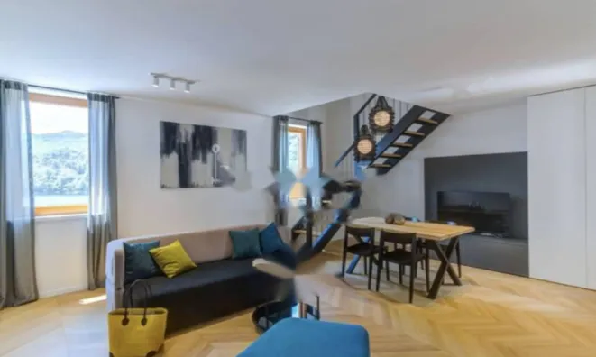 Недвижимость Трехкомнатная Квартира Воложко: 1