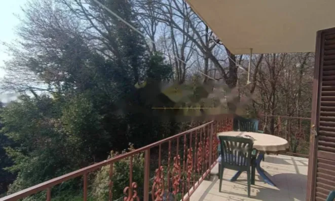 Недвижимость Четырёхкомнатная квартира Оприч: 12