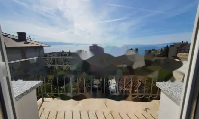 Недвижимость Четырехкомнатная квартира в центре Опатии: 1