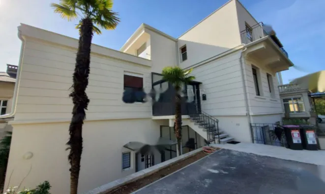 Недвижимость Четырехкомнатная квартира в центре Опатии: 3