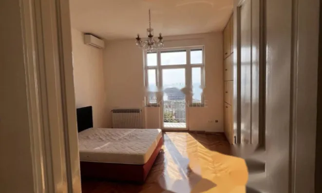 Недвижимость Четырехкомнатная квартира в центре Опатии: 26