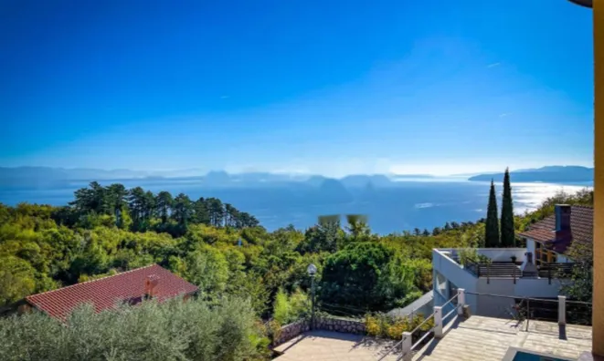 Недвижимость Дуплекс Вепринац, Опатия: 80