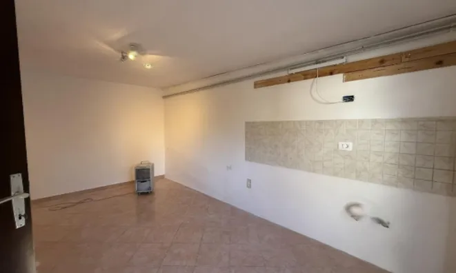 Недвижимость Дом с террасой в Портороже: 18