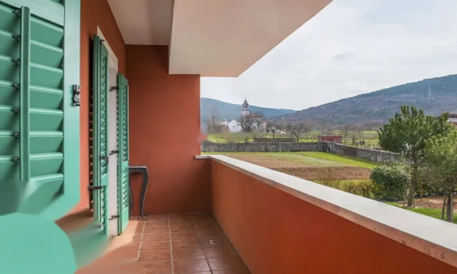 Недвижимость Дом, Шторье: 11