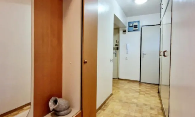 Недвижимость Квартира, 3 комнаты, Шишка: 10