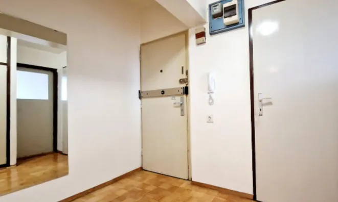 Недвижимость Квартира, 3 комнаты, Шишка: 16