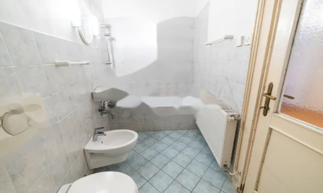 Недвижимость Четырехкомнатная квартира в центре: 12