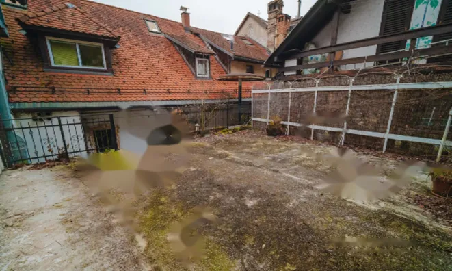 Недвижимость Четырехкомнатная квартира в центре: 15