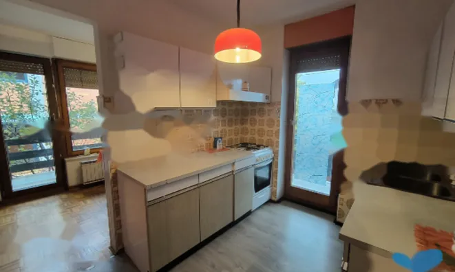 Недвижимость Трехкомнатная квартира Вич: 6